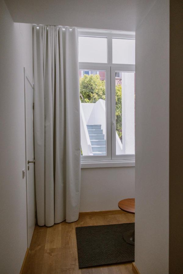 The Lx Hill Hostel Lisboa Ngoại thất bức ảnh
