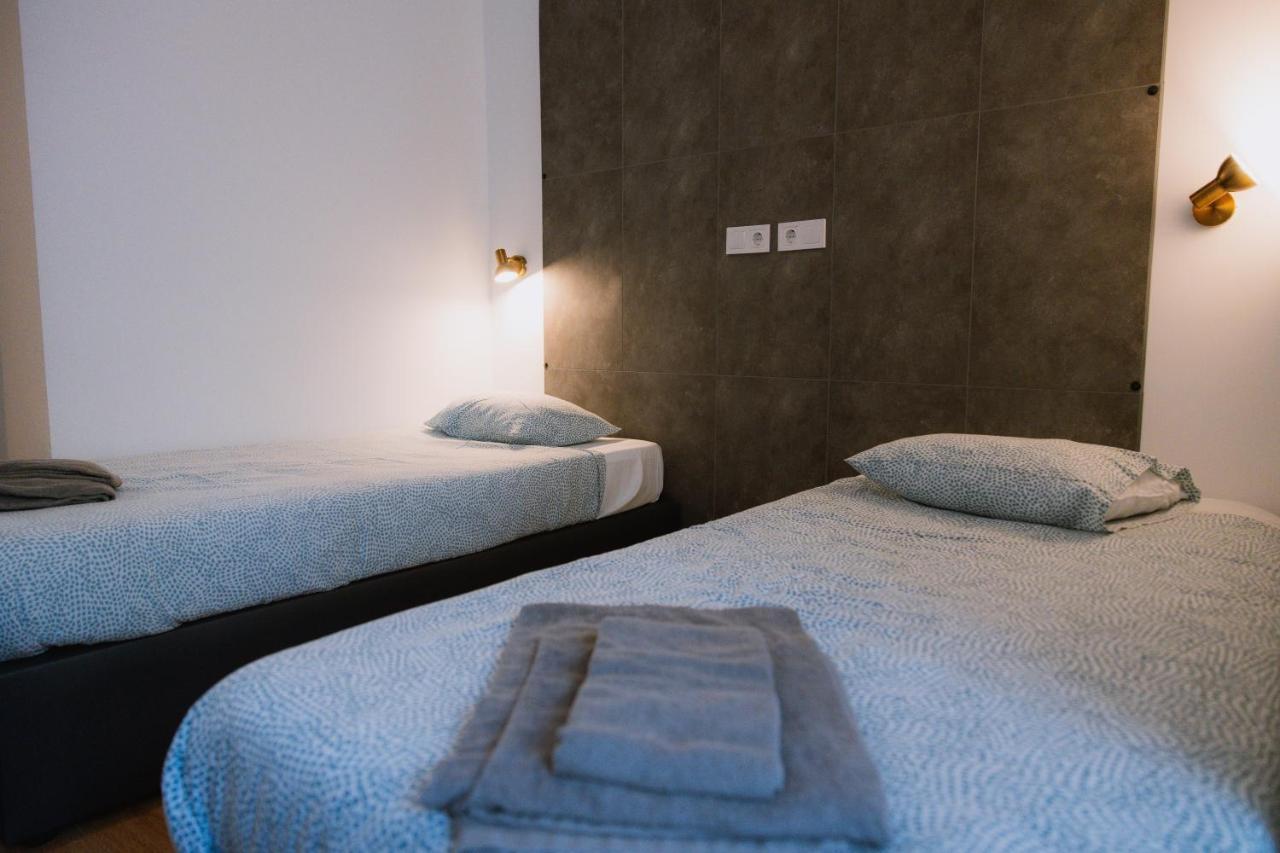 The Lx Hill Hostel Lisboa Ngoại thất bức ảnh