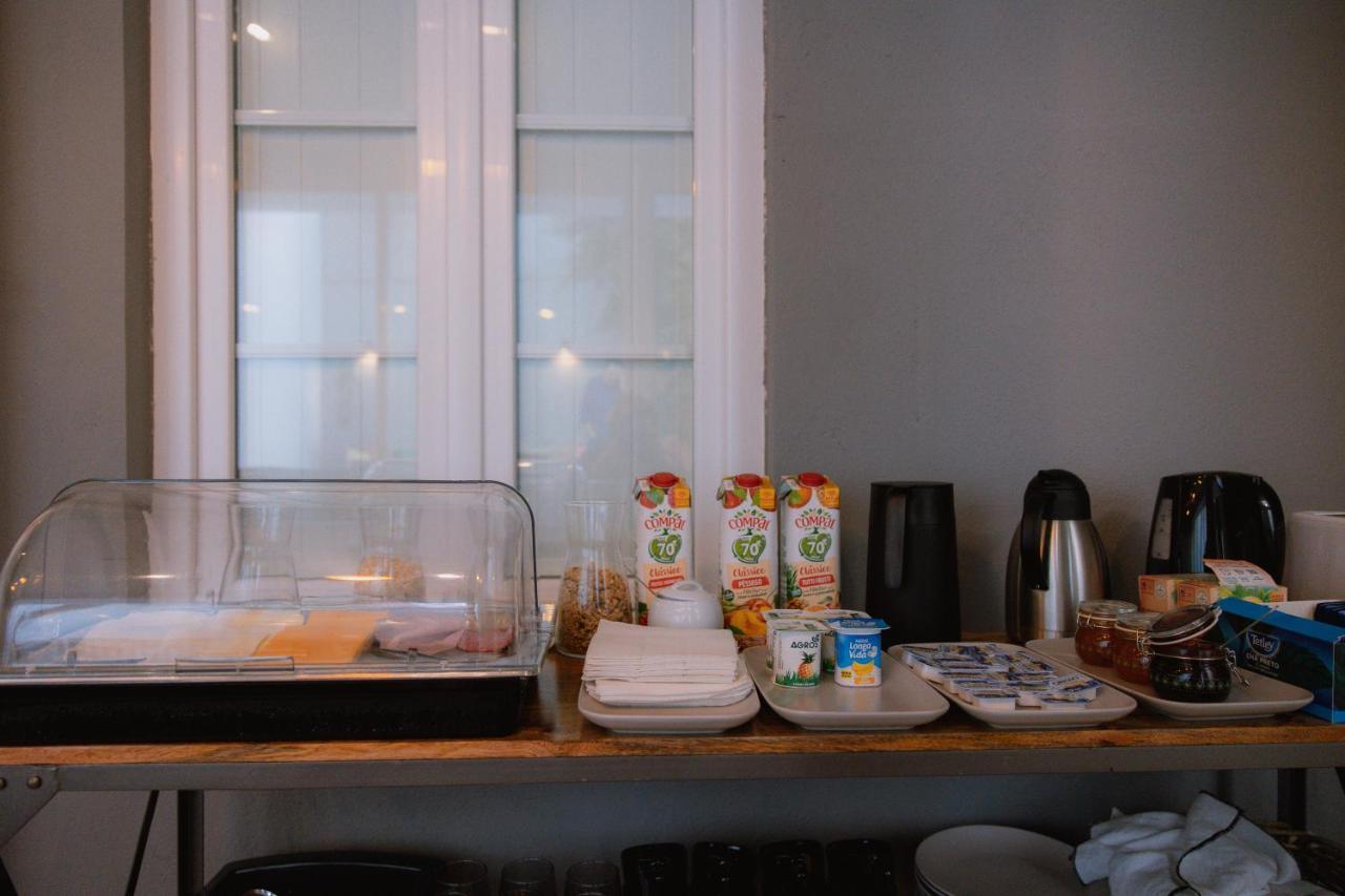 The Lx Hill Hostel Lisboa Ngoại thất bức ảnh